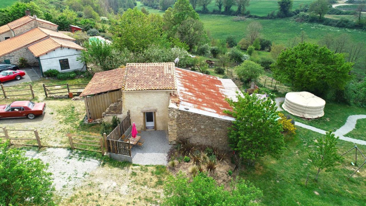 Gite Mimosa Saint-Florent-des-Bois Exterior foto